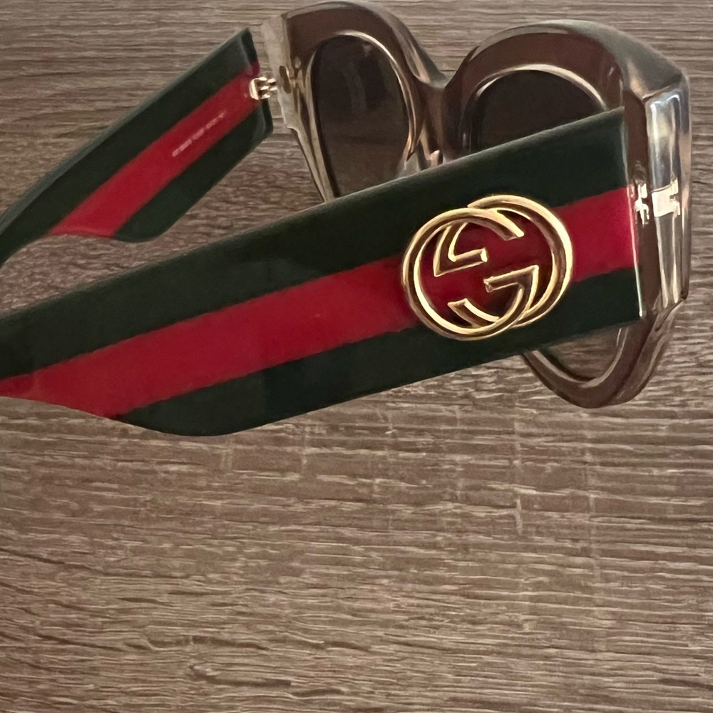 Gucci sunglasses